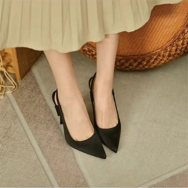 Jorine - Elegante Slingback Pumps