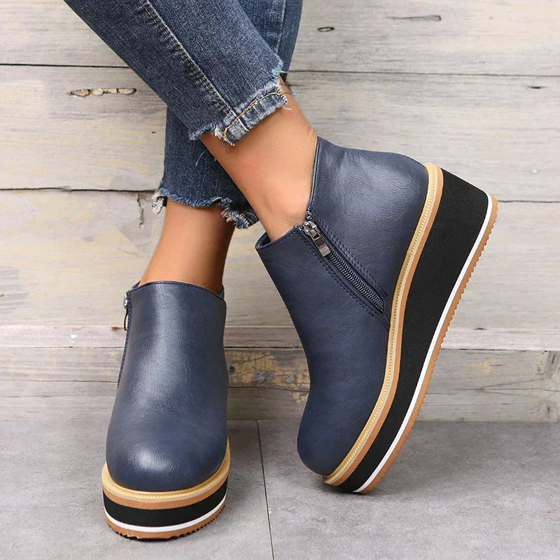 Dames Enkelboots met Rits – Zwart Leer, Plateau Hak voor Casual en Avondkleding